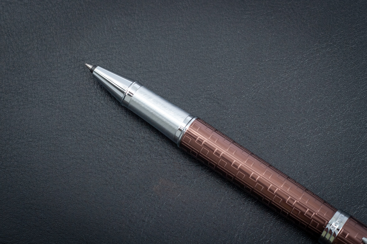 Premium brown. Parker im Premium Brown.